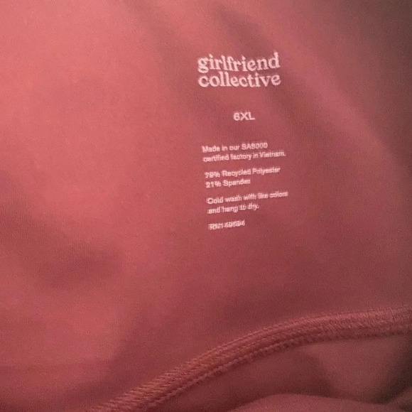 girlfriend collective FLOAT Ultralight Run Short Berry - Picture 9 of 10